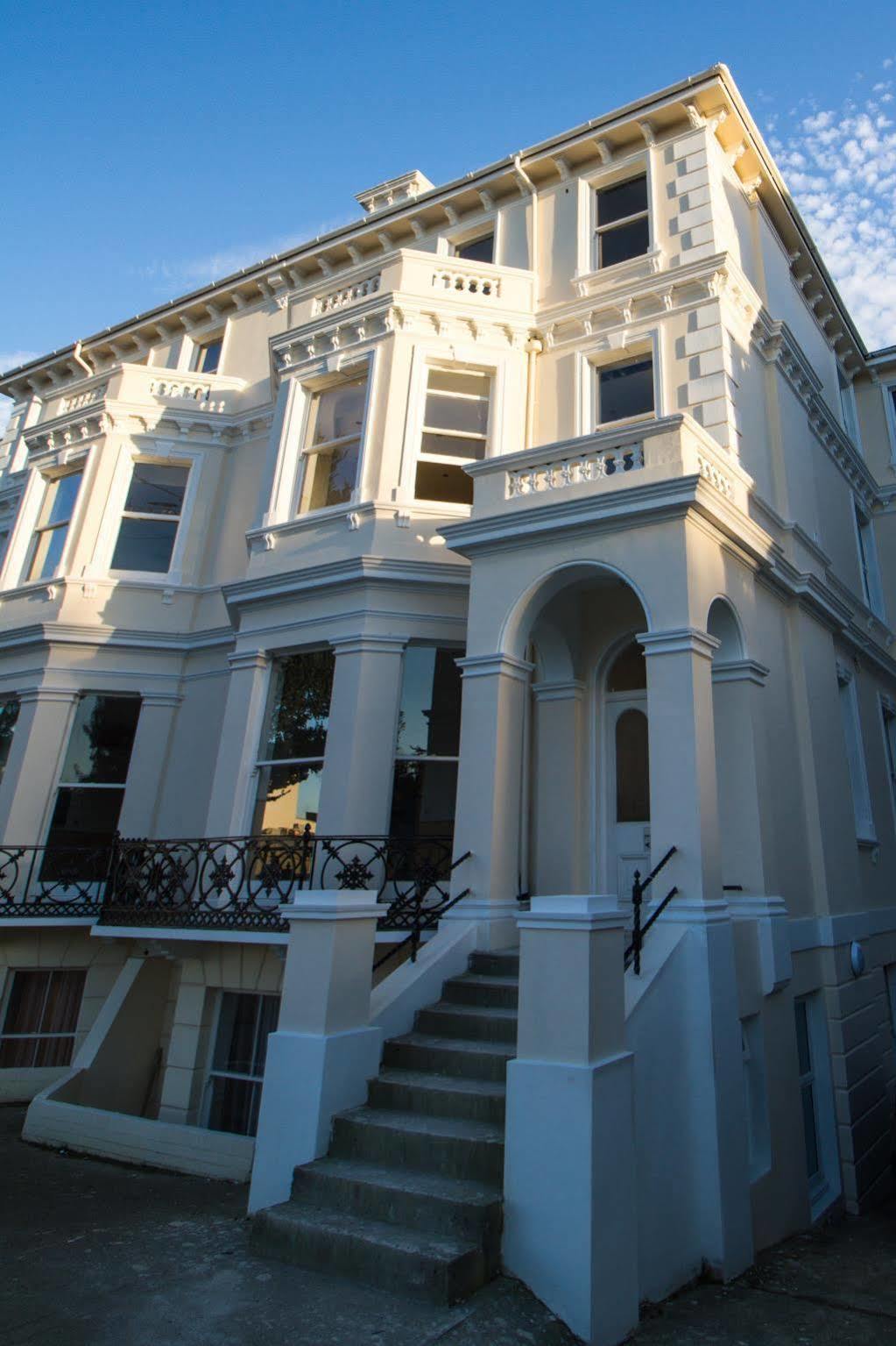 Congress Apartments Eastbourne Bagian luar foto