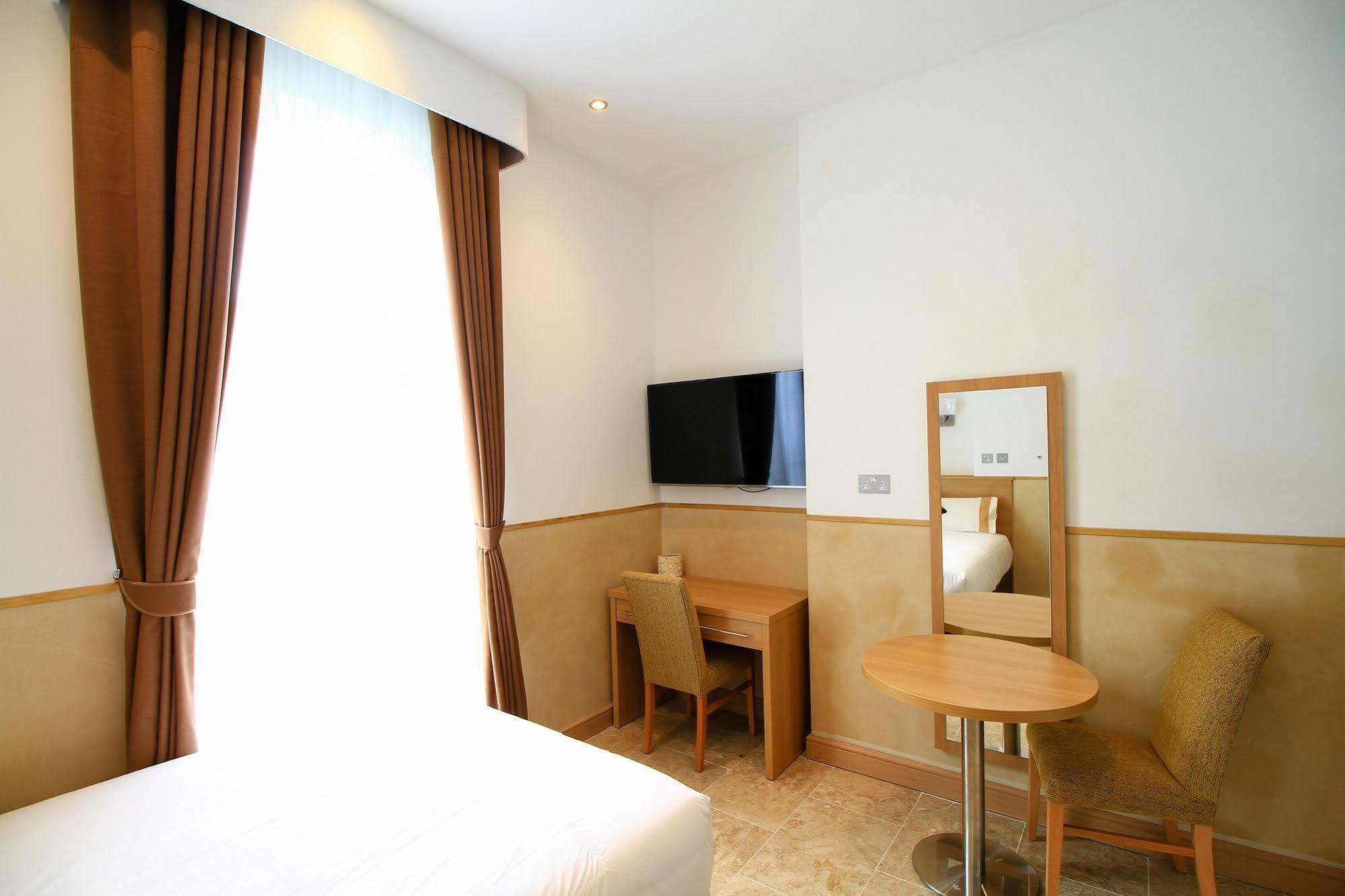 Congress Apartments Eastbourne Bagian luar foto
